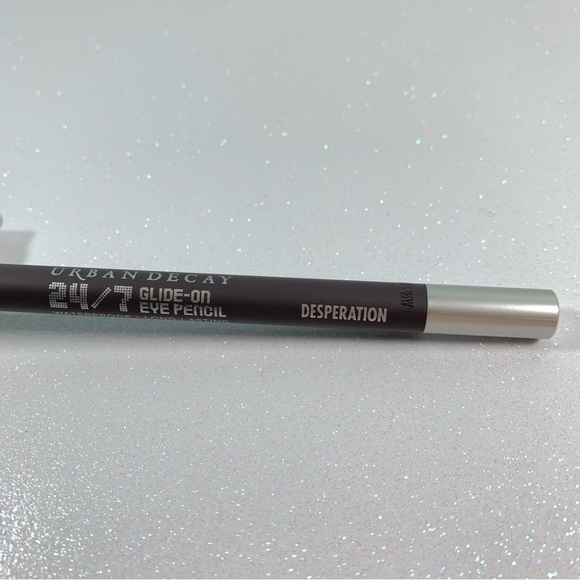 Urban Decay Desperation Eyeliner Pencil NWOB - Picture 3 of 5
